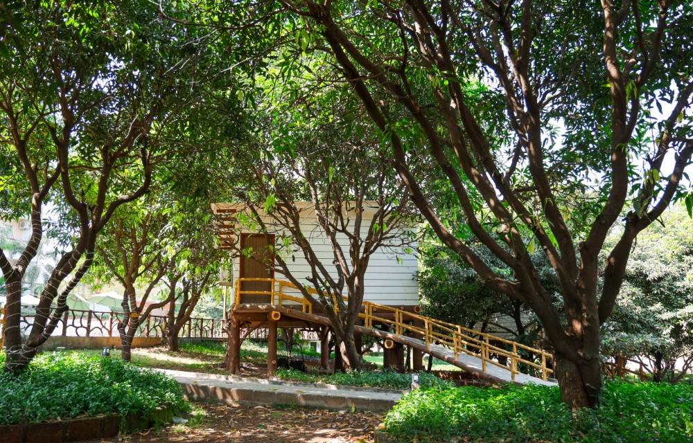 Lotus Hotel & Resort Slider Pictures