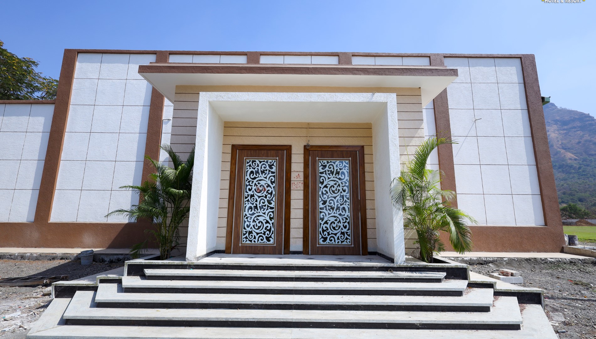 Lotus Hotel & Resort Pictures