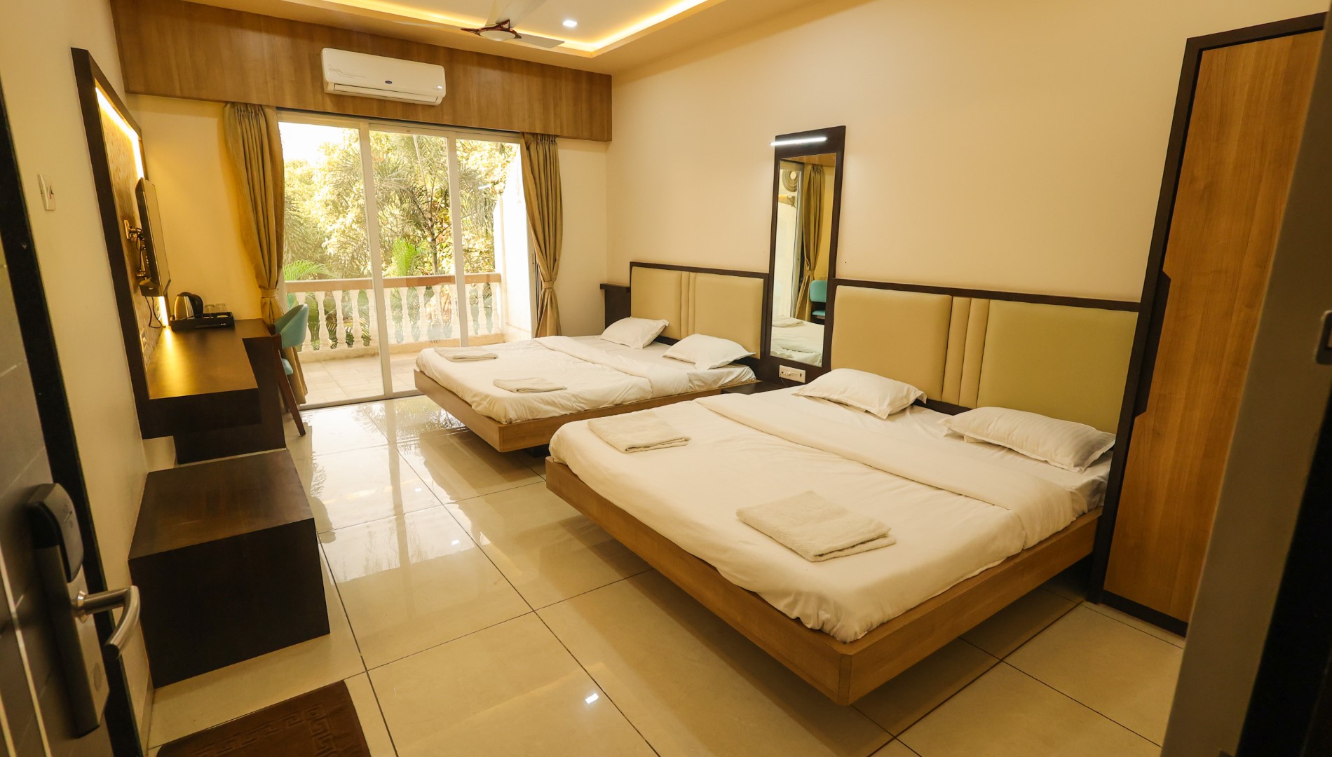 Lotus Hotel & Resort Pictures